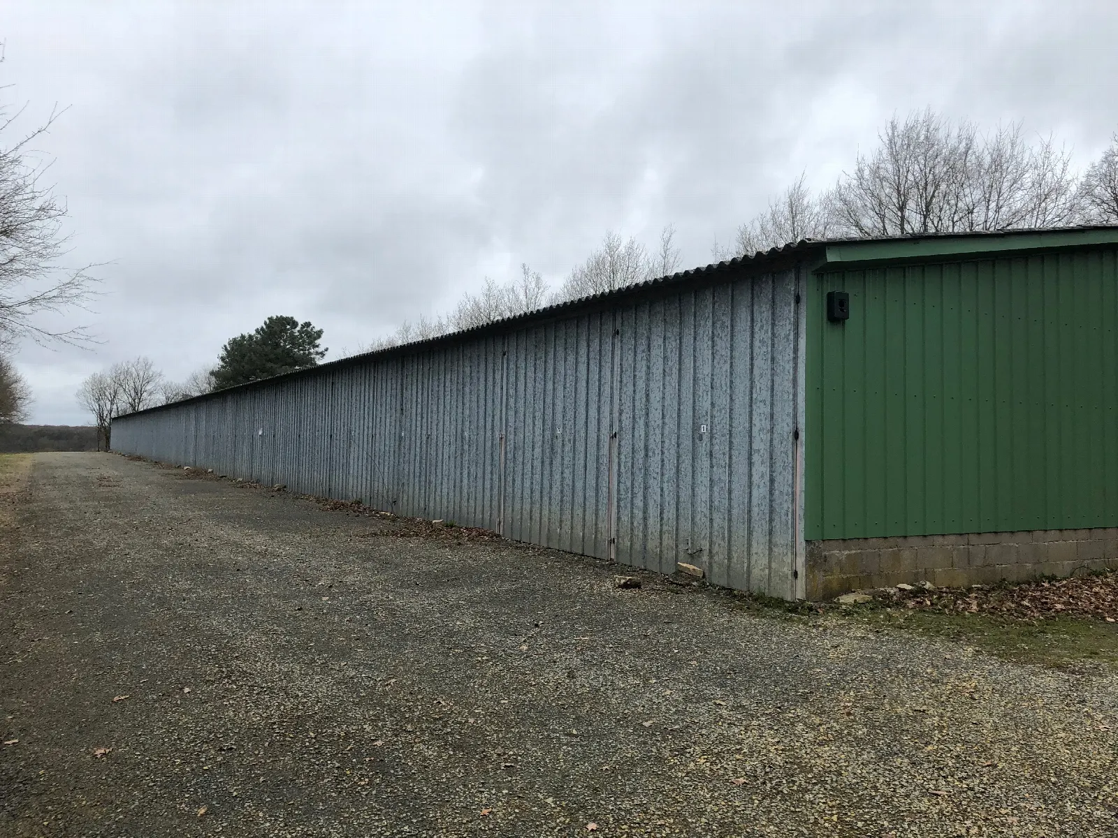 Garage exclusivement réservés aux caravanes / camping car  | La Bouëxiere 35340